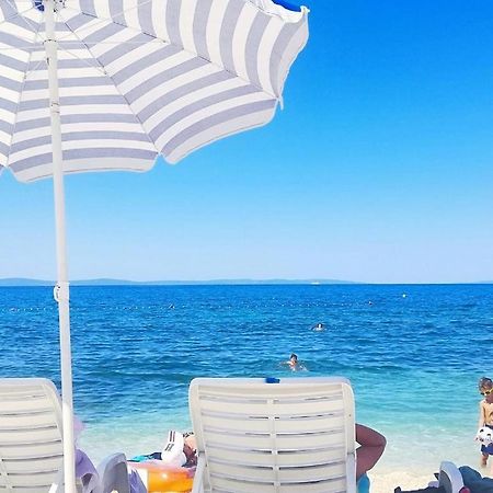 Bed & Breakfast Pino Подстрана Екстер'єр фото