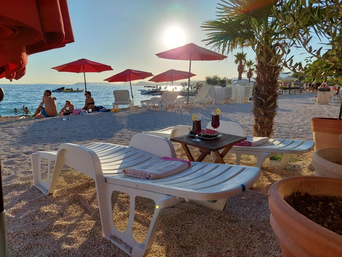 Bed & Breakfast Pino Подстрана Екстер'єр фото